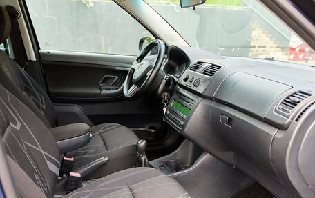 Skoda Fabia II, 2014 год, 539 200 рублей, 6 фотография