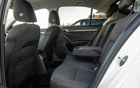 Skoda Octavia, 2017 год, 1 848 000 рублей, 35 фотография