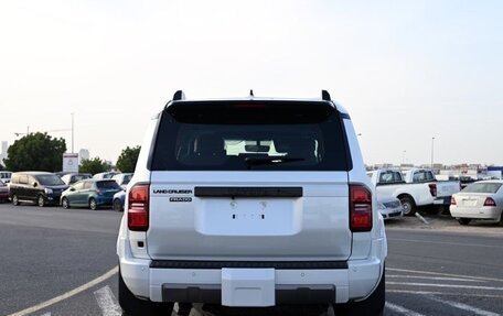 Toyota Land Cruiser Prado, 2025 год, 10 076 000 рублей, 5 фотография