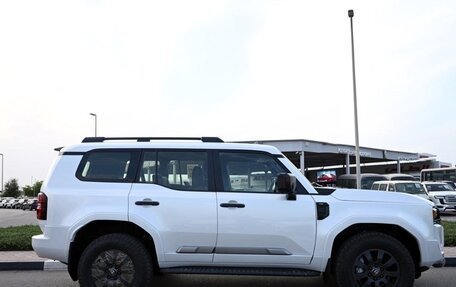 Toyota Land Cruiser Prado, 2025 год, 10 076 000 рублей, 6 фотография