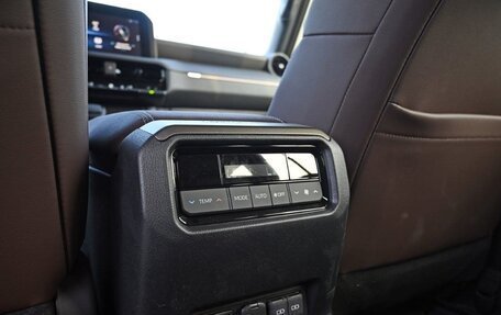 Toyota Land Cruiser Prado, 2025 год, 10 076 000 рублей, 20 фотография