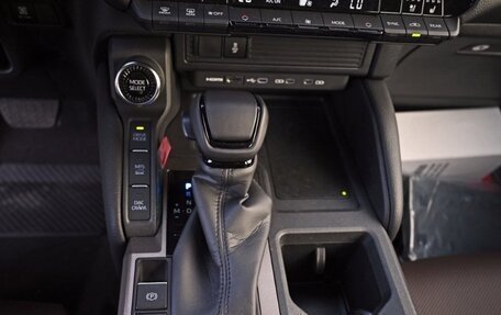 Toyota Land Cruiser Prado, 2025 год, 10 076 000 рублей, 24 фотография