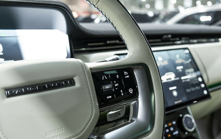 Land Rover Range Rover IV рестайлинг, 2022 год, 17 011 000 рублей, 30 фотография