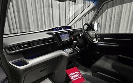 Honda Stepwgn IV, 2016 год, 1 749 000 рублей, 15 фотография