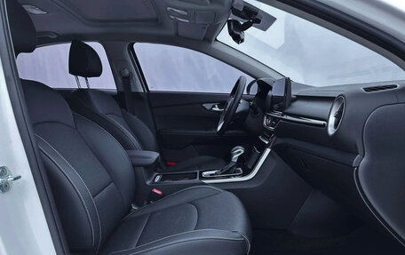 KIA K3, 2023 год, 1 450 004 рублей, 14 фотография