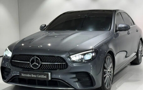 Mercedes-Benz E-Класс, 2023 год, 5 190 000 рублей, 1 фотография