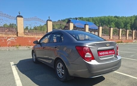 Chevrolet Aveo III, 2012 год, 799 999 рублей, 6 фотография