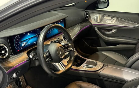 Mercedes-Benz E-Класс, 2023 год, 5 190 000 рублей, 7 фотография