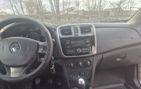 Renault Logan II, 2016 год, 710 000 рублей, 7 фотография