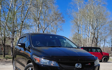 Honda Stream II, 2012 год, 1 100 000 рублей, 2 фотография