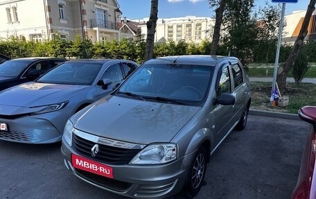 Renault Logan I, 2015 год, 750 000 рублей, 1 фотография