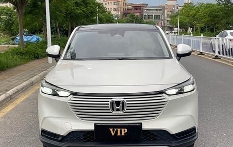 Honda Vezel, 2023 год, 1 373 000 рублей, 1 фотография