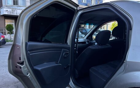 Renault Logan I, 2015 год, 750 000 рублей, 10 фотография