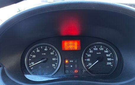 Renault Logan I, 2015 год, 750 000 рублей, 21 фотография