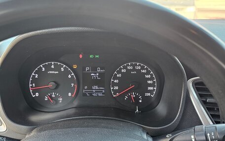Hyundai Solaris II рестайлинг, 2017 год, 600 000 рублей, 9 фотография