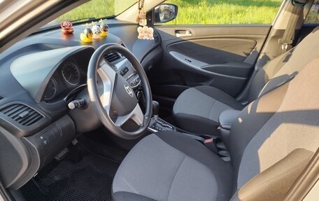 Hyundai Solaris II рестайлинг, 2014 год, 1 150 000 рублей, 4 фотография