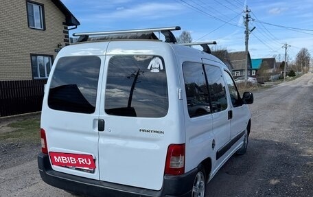 Peugeot Partner II рестайлинг 2, 2010 год, 440 000 рублей, 7 фотография