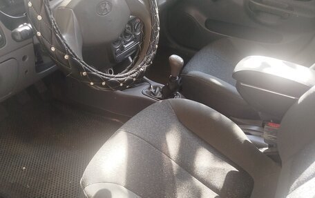 Hyundai Accent II, 2008 год, 400 000 рублей, 3 фотография