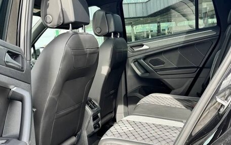 Volkswagen Tiguan II, 2023 год, 2 700 000 рублей, 12 фотография