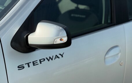 Renault Logan II, 2021 год, 1 299 000 рублей, 30 фотография