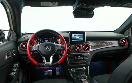 Mercedes-Benz GLA AMG, 2015 год, 3 255 046 рублей, 9 фотография