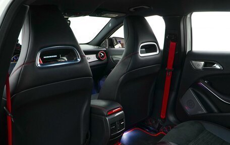 Mercedes-Benz GLA AMG, 2015 год, 3 255 046 рублей, 14 фотография