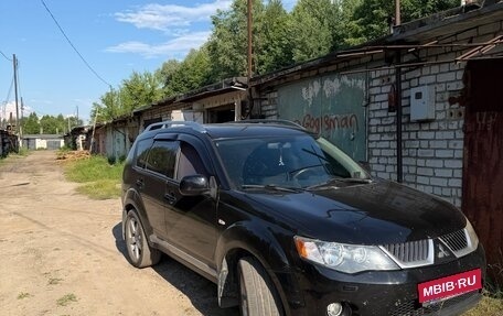 Mitsubishi Outlander III рестайлинг 3, 2008 год, 1 150 000 рублей, 1 фотография