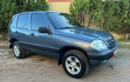 Chevrolet Niva I рестайлинг, 2008 год, 490 000 рублей, 1 фотография