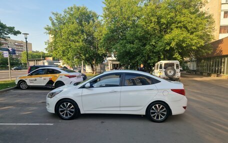 Hyundai Solaris II рестайлинг, 2016 год, 850 000 рублей, 7 фотография