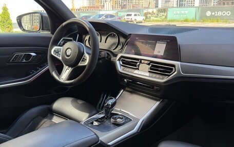 BMW 3 серия, 2019 год, 3 300 000 рублей, 34 фотография
