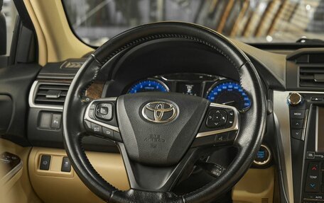 Toyota Camry, 2016 год, 1 789 000 рублей, 10 фотография