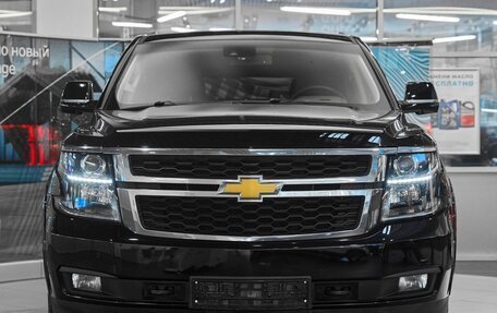 Chevrolet Tahoe IV, 2016 год, 3 999 000 рублей, 2 фотография