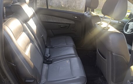 Opel Zafira B, 2006 год, 450 000 рублей, 17 фотография