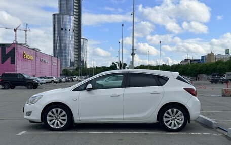 Opel Astra J, 2012 год, 750 000 рублей, 2 фотография