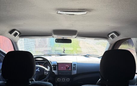 Mitsubishi Outlander III рестайлинг 3, 2008 год, 1 150 000 рублей, 8 фотография