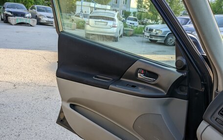 Toyota Opa I рестайлинг, 2001 год, 530 000 рублей, 19 фотография