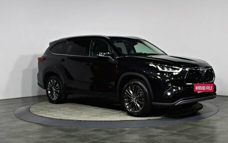 Toyota Highlander, 2026 год, 5 690 000 рублей, 3 фотография