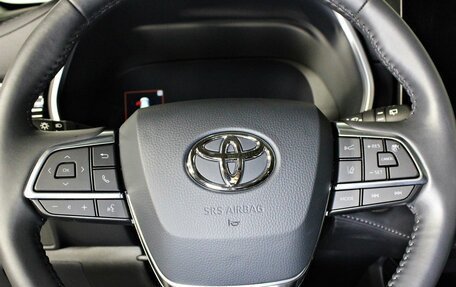 Toyota Highlander, 2026 год, 5 690 000 рублей, 16 фотография