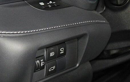 Toyota Highlander, 2026 год, 5 690 000 рублей, 23 фотография