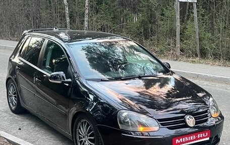 Volkswagen Golf V, 2005 год, 450 000 рублей, 3 фотография