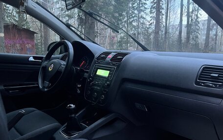 Volkswagen Golf V, 2005 год, 450 000 рублей, 14 фотография