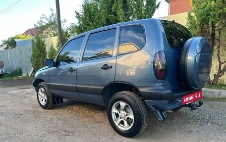 Chevrolet Niva I рестайлинг, 2008 год, 490 000 рублей, 3 фотография
