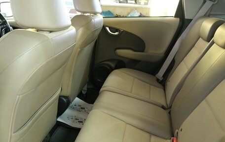 Honda Fit Shuttle I рестайлинг, 2012 год, 1 019 000 рублей, 21 фотография