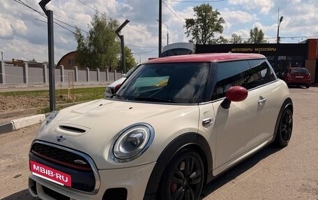 MINI Hatch, 2016 год, 2 450 000 рублей, 1 фотография