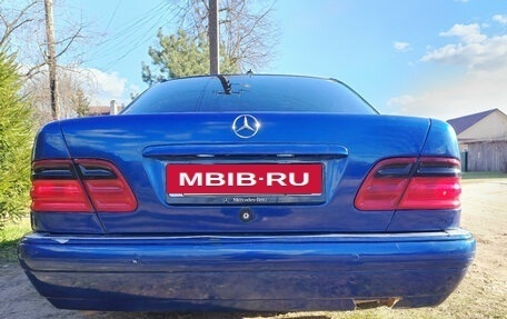 Mercedes-Benz E-Класс, 1995 год, 280 000 рублей, 1 фотография