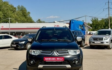 Mitsubishi Pajero Sport II рестайлинг, 2014 год, 1 915 000 рублей, 2 фотография