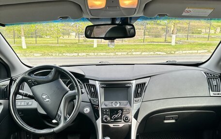 Hyundai Sonata VI, 2011 год, 1 400 000 рублей, 33 фотография