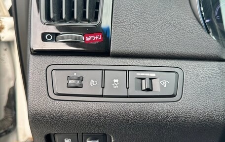 Hyundai Sonata VI, 2011 год, 1 400 000 рублей, 26 фотография