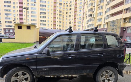 Chevrolet Niva I рестайлинг, 2007 год, 210 000 рублей, 3 фотография