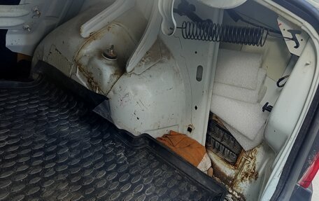 Renault Logan I, 2012 год, 300 000 рублей, 5 фотография